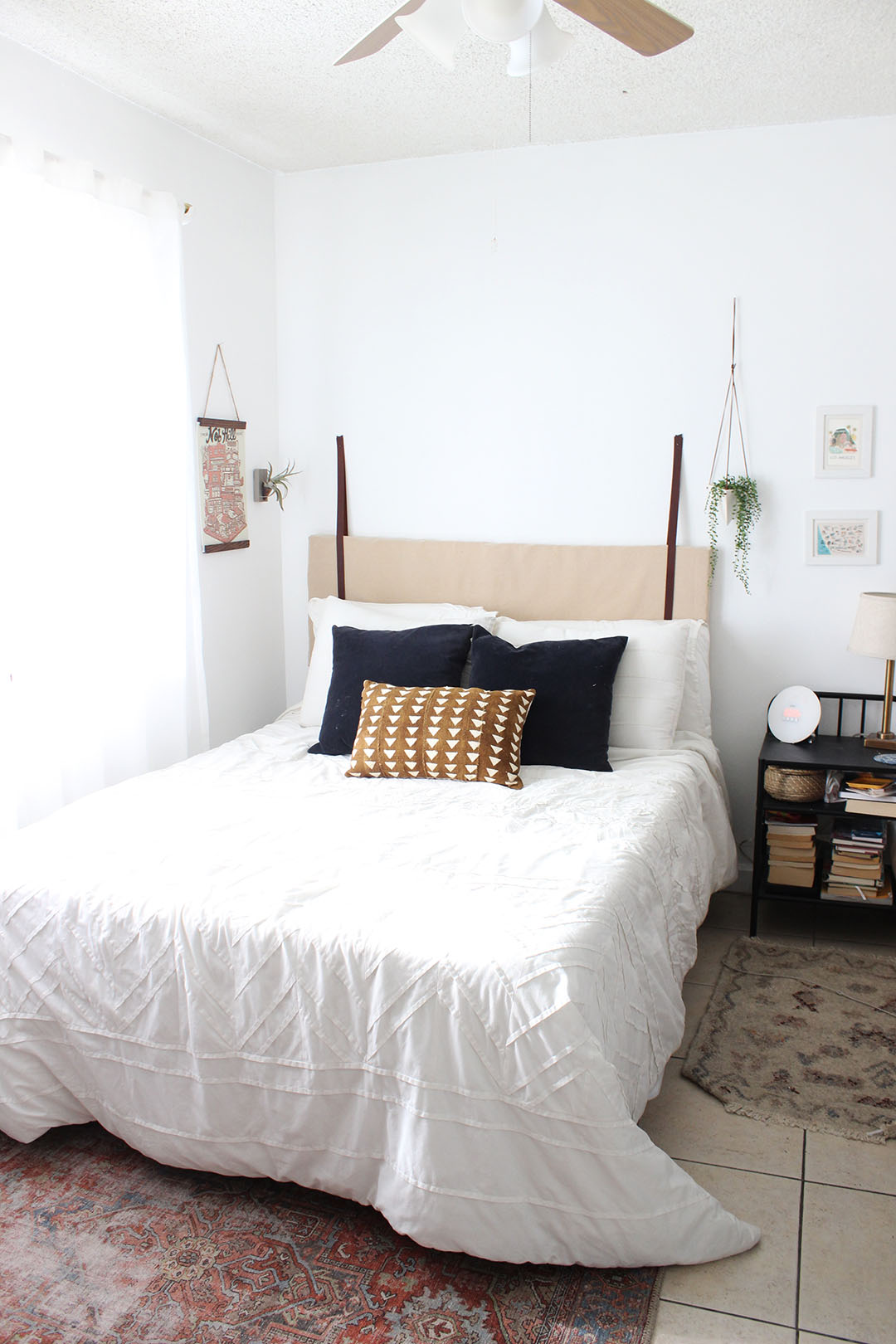 Sweet Helen Grace - A Boho Minimalist Bedroom That Mixes Old and New Decor